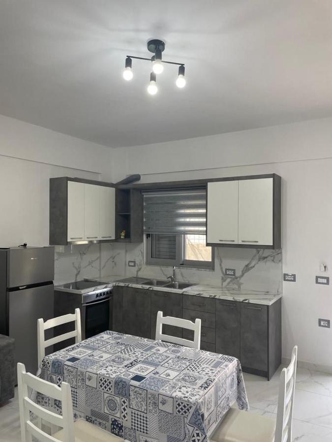 סרנדה Taku Apartment מראה חיצוני תמונה